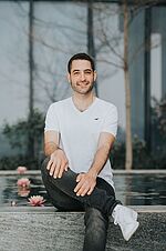 Guy Yomtov